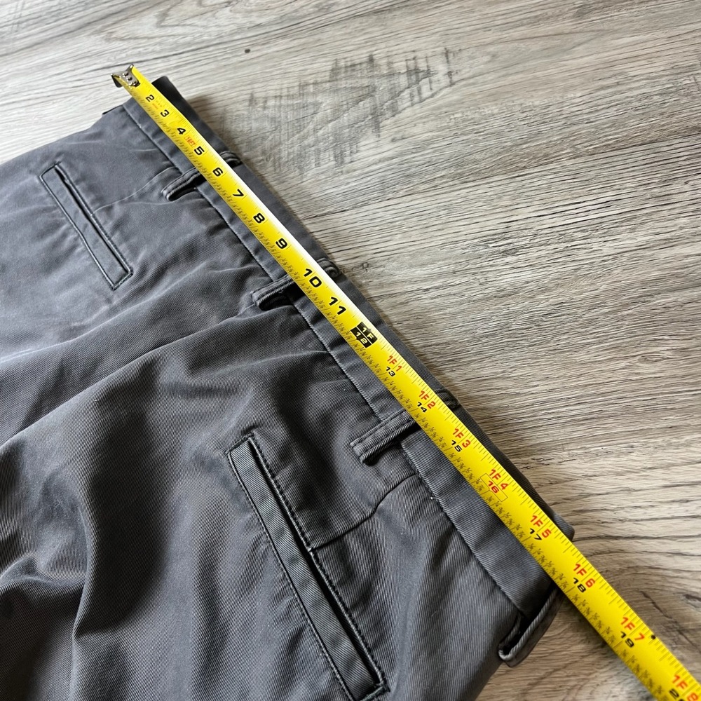 Haggar Chino Pants Mens 36x30 Gray Cotton Twill Straight Leg Casual Workwear - Picture 7 of 10